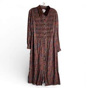 Vintage Long Sleeve Paisley Rayon Dress with Velvet Collar